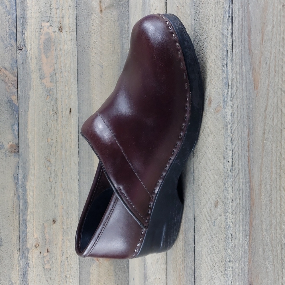 LL Bean Womens Brown Leather Comfort Mocs Sz 9